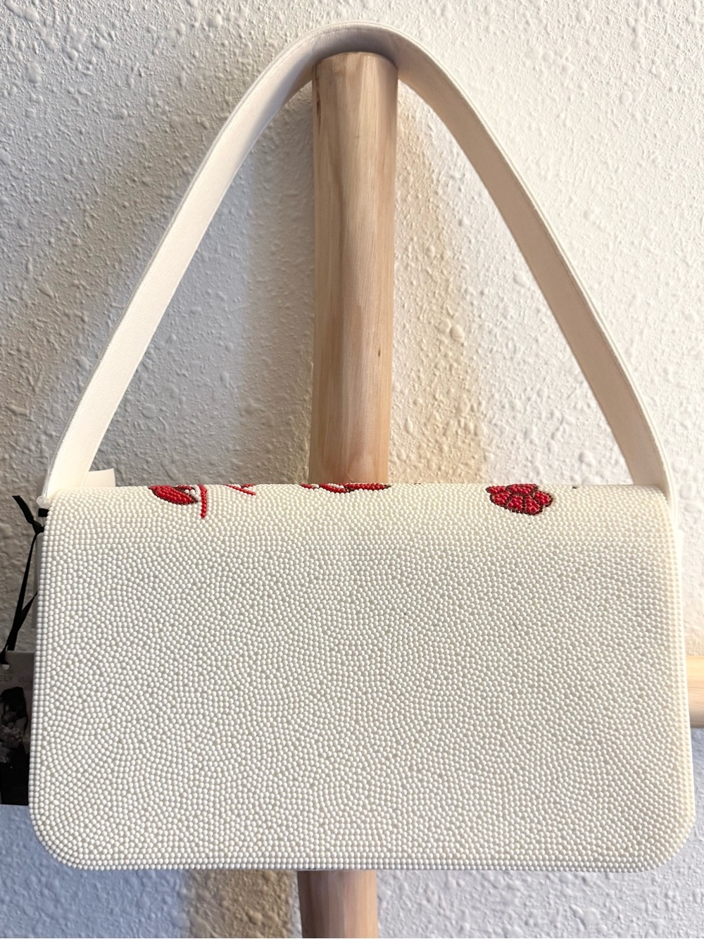VIRAL Sincerely Jules Crab & Lobster Shoulder Bag - Picture 2 of 4